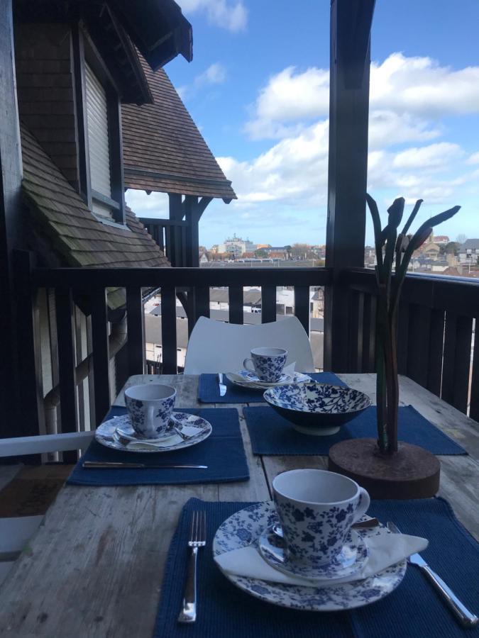 Apartmán Le Pullman Deauville Exteriér fotografie